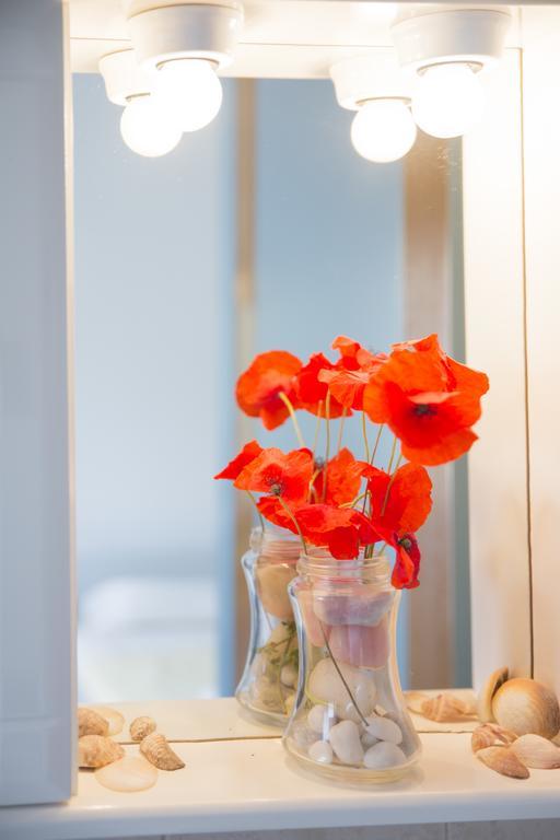 Edgewater Studios Kissamos Room photo